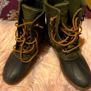 Boots Sperry size 11